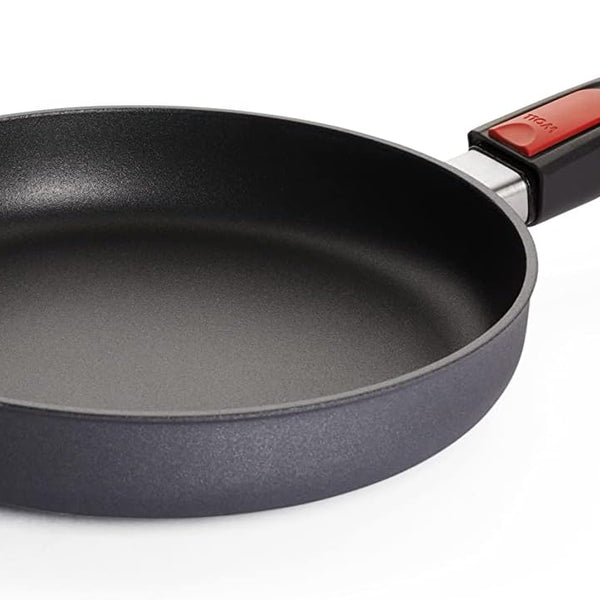 Woll - Rectangular frying pan with lid 30x26 cm suitable for induction -  Diamond Lite