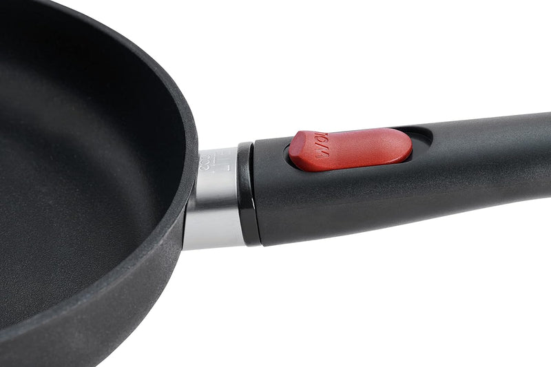 Cast Aluminum Non-Stick Pan With Detachable Handle 28 cm Eco Lite 1528ELI  WOLL