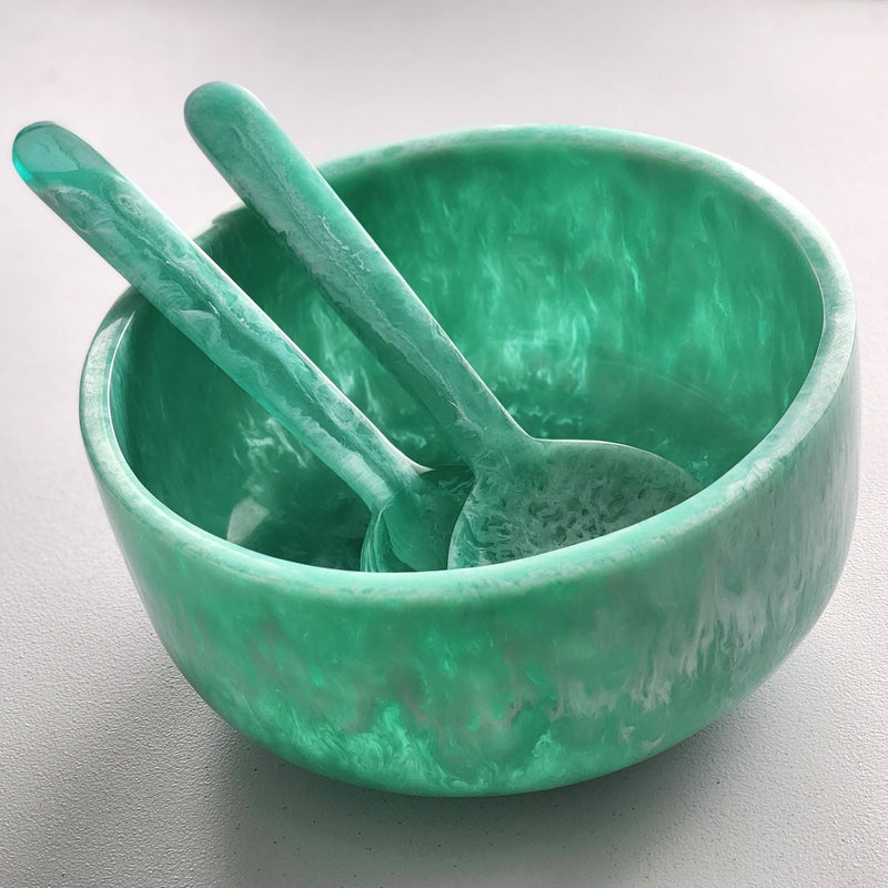 Gibb & Daan - Large Hand Poured Resin Salad Serving Bowl - Matching Server: Green