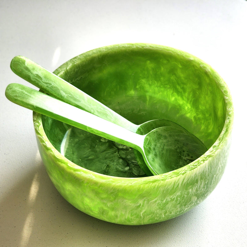 Gibb & Daan - Large Hand Poured Resin Salad Serving Bowl - Matching Server: Green